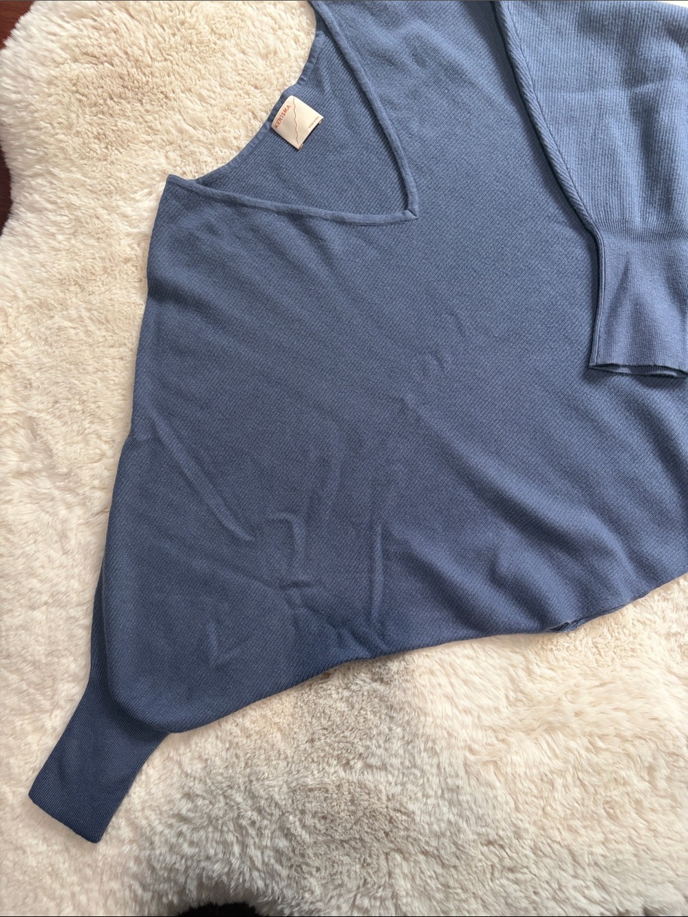 Kerisma 'Ryu' V-Neck Batwing Sweater in Stormy Blue - Size S/M - Picture 11 of 17